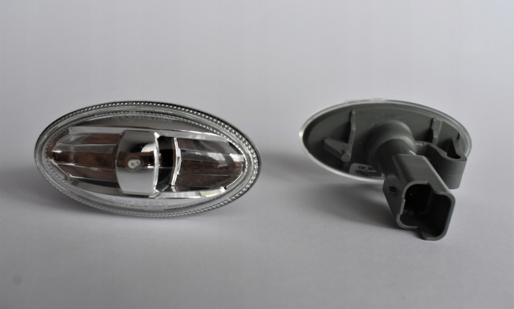 Seitenblinker PEUGEOT 107 206 307 407 607 LINKS / RECHTS Product image