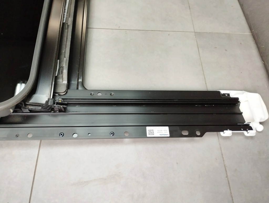 Audi A5 Sportback 8TA Schiebedach 8T8877041E Product image