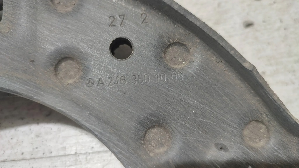 Mercedes-Benz A-Klasse W176 17 1,5 cdi Schwinge hinten links Product image