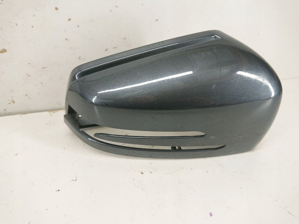 Mercedes-Benz E Klasse 212 W212 Rechte Vorderspiegelgehäuse Product image