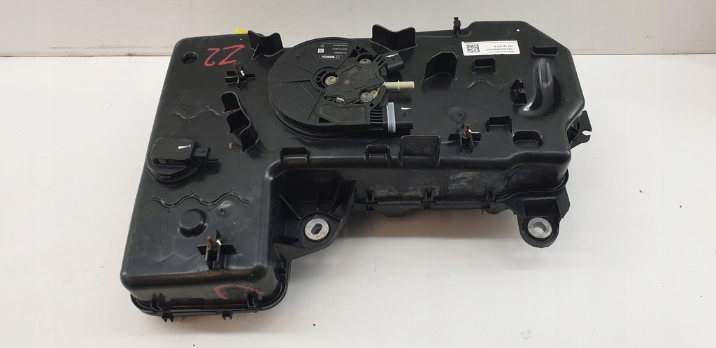 ADBLUE TANKPUMPE VW T5 T6 MULTIVAN 7E0131877H 0444040011 5Q0131969C Product image