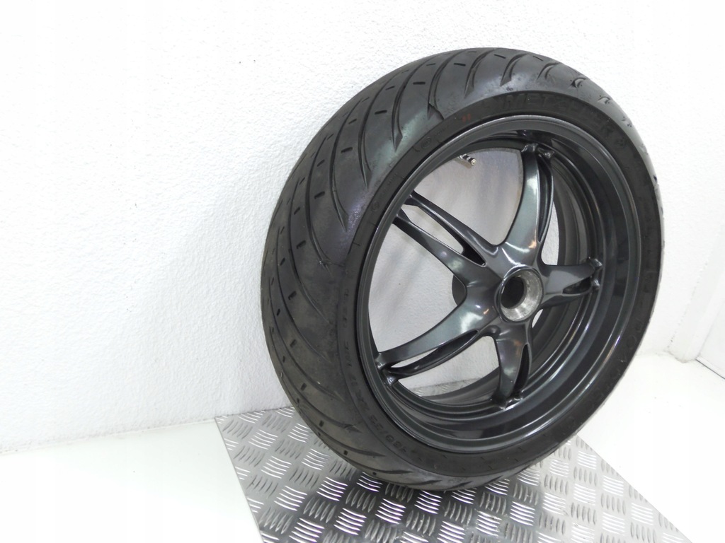 TRIUMPH SPRINT ST 1050 (05-10) FELGE HINTERRAD Product image