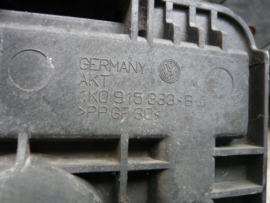 Batteriesockel 1K0915333B VW Audi Seat Skoda Product image