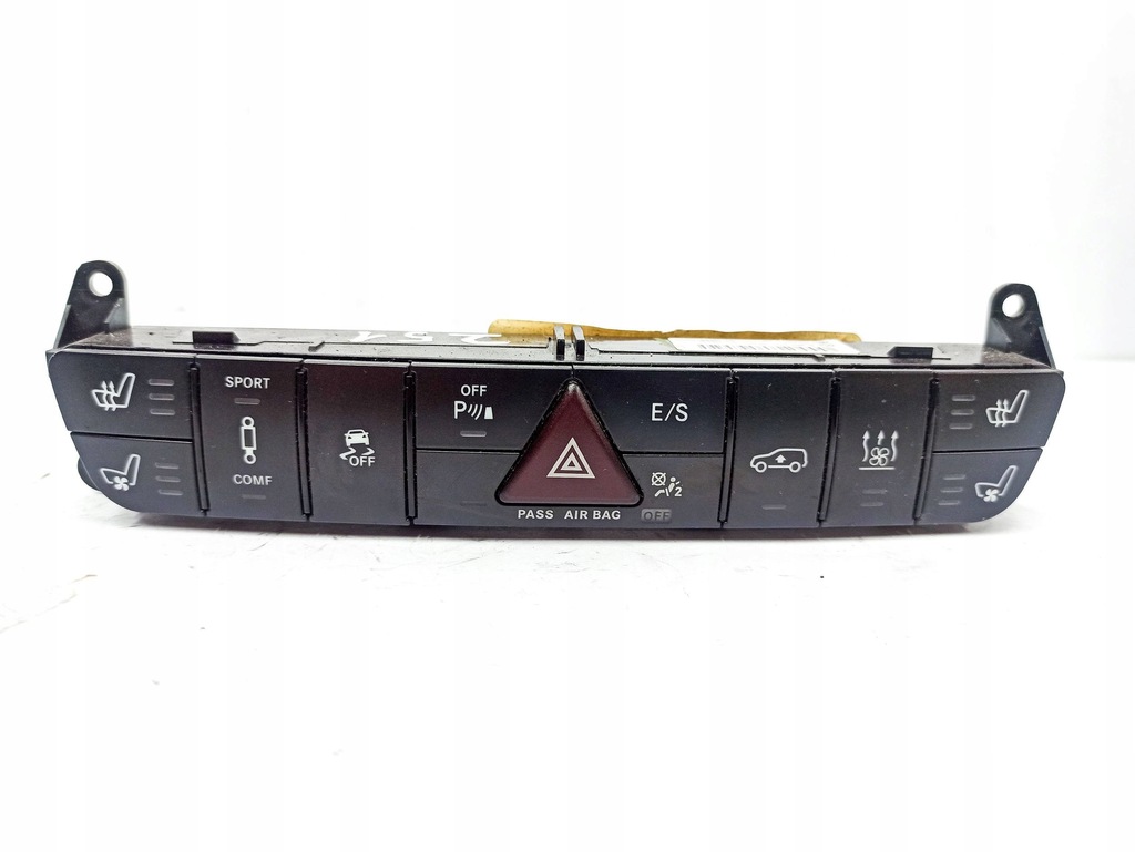 Mercedes-Benz R W251 2012 Tanks Product image