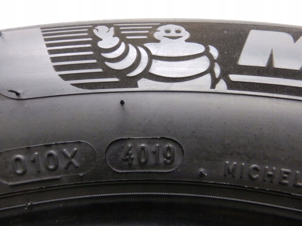 Michelin Pilot Alpin 5 Ganzjahresreifen 225/60/18 Product image