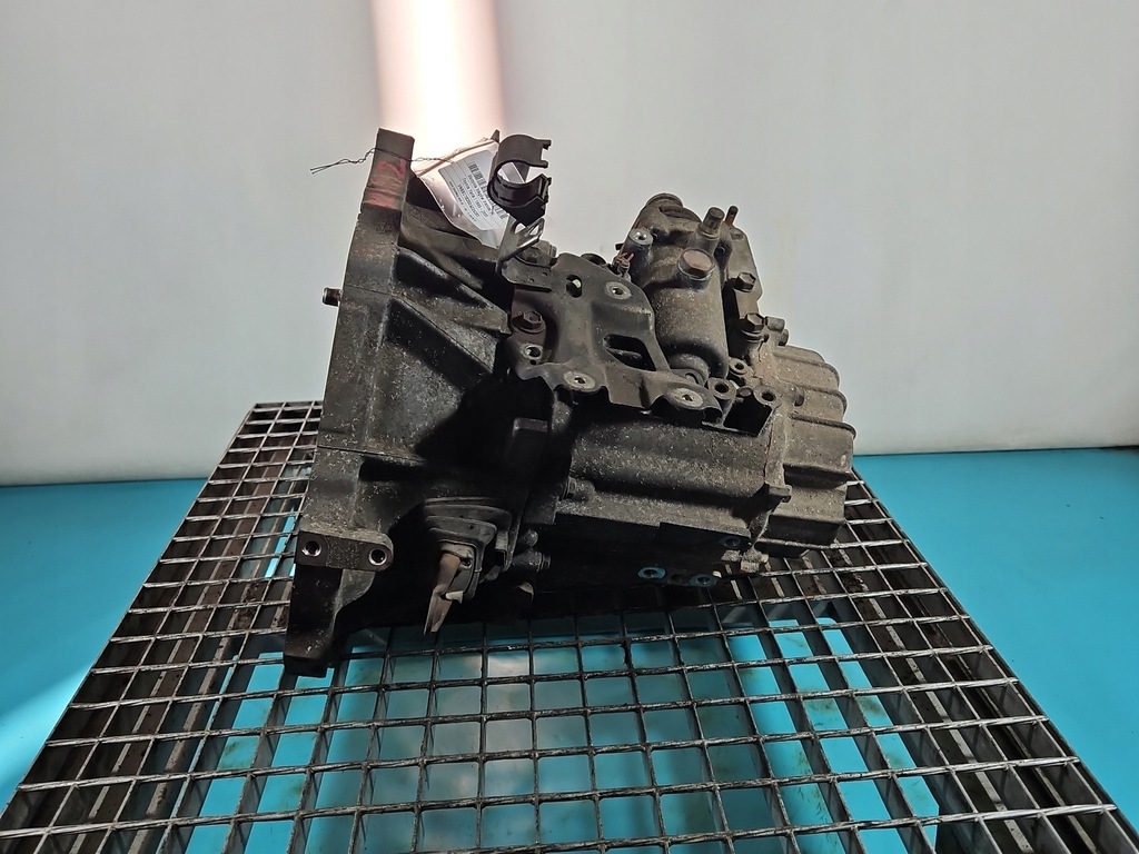 Getriebe 31115-0D030 Toyota Yaris und 1,4 D4D Product image