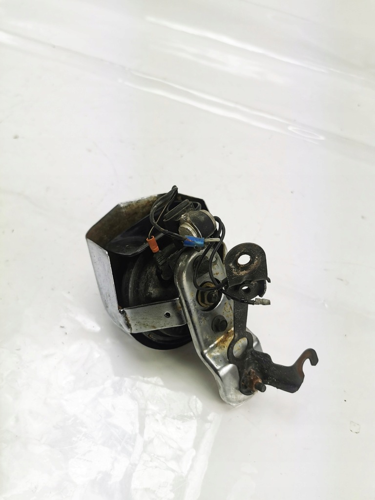 Yamaha XV 125 VIRAGO 97–04 COVER CHROM HORN SIGNAL Product image