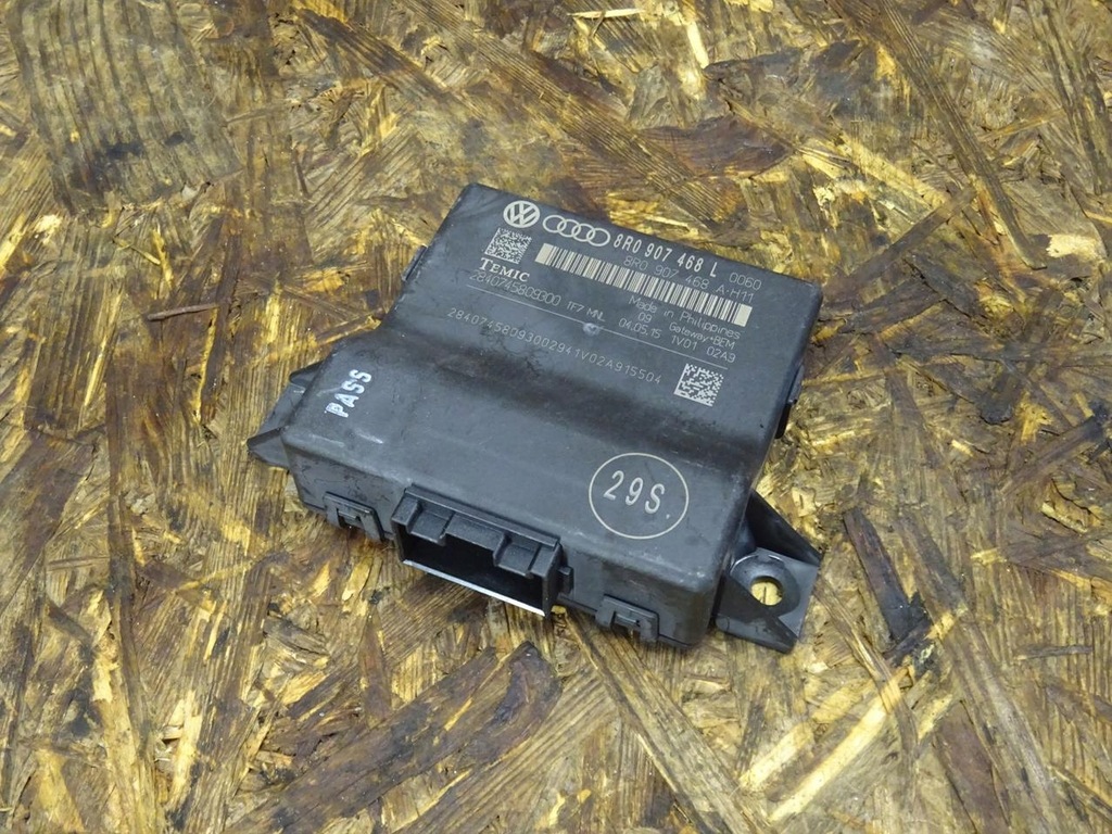 AUDI A4 B8 8K LIFT 12-15 GATEWAY-CONTROLLER-MODUL 8R0907468L Product image