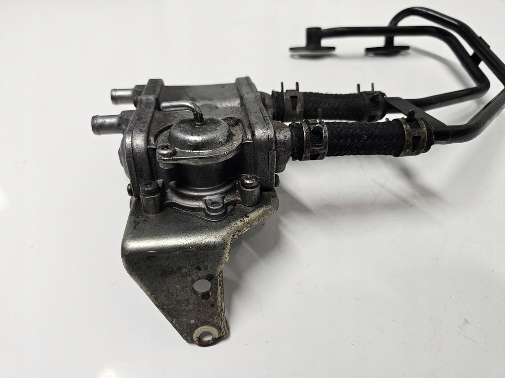 Honda CBR 900 RR SC 28 AGR-Ventilsensor Abgasrückführungsventil Product image