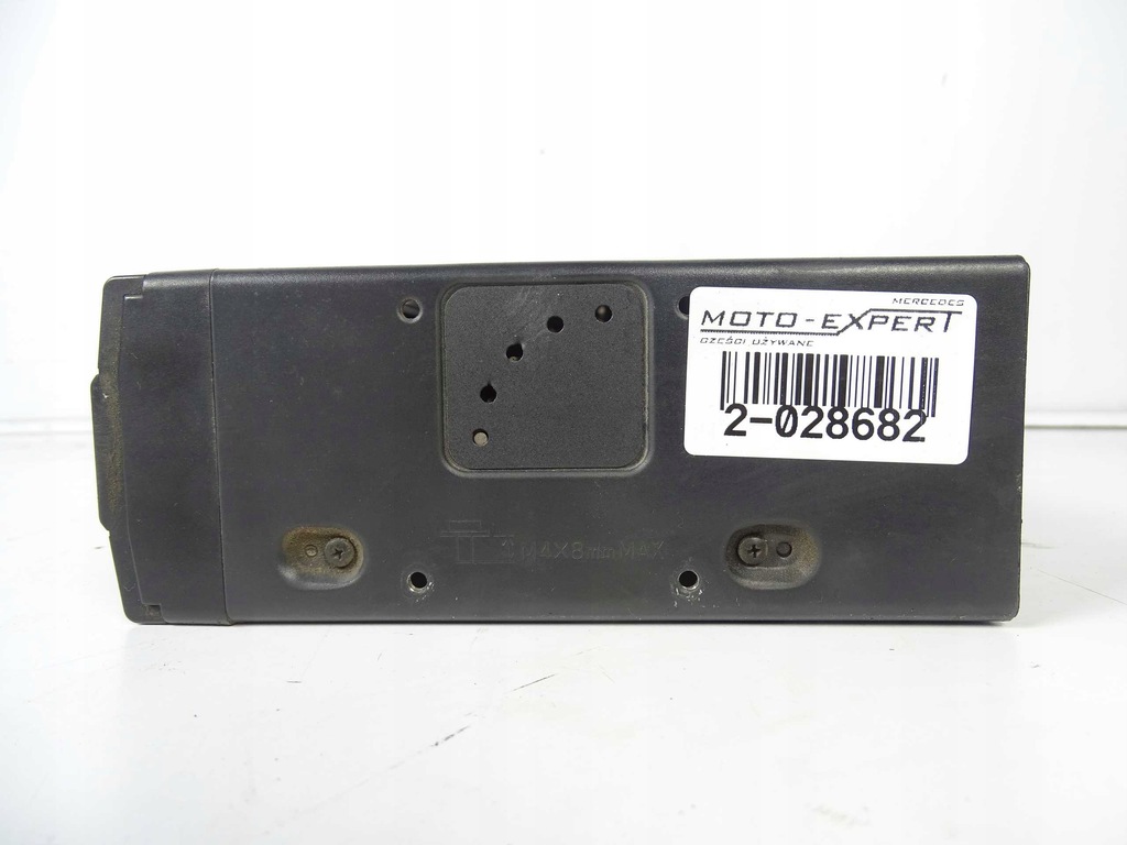Mercedes S-Klasse W220 CD-Wechsler Product image