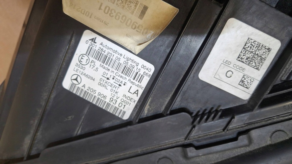 VORDERLEUCHTE LINKS MERCEDES C-KLASSE W205 A205 ILS A2059069301 Product image