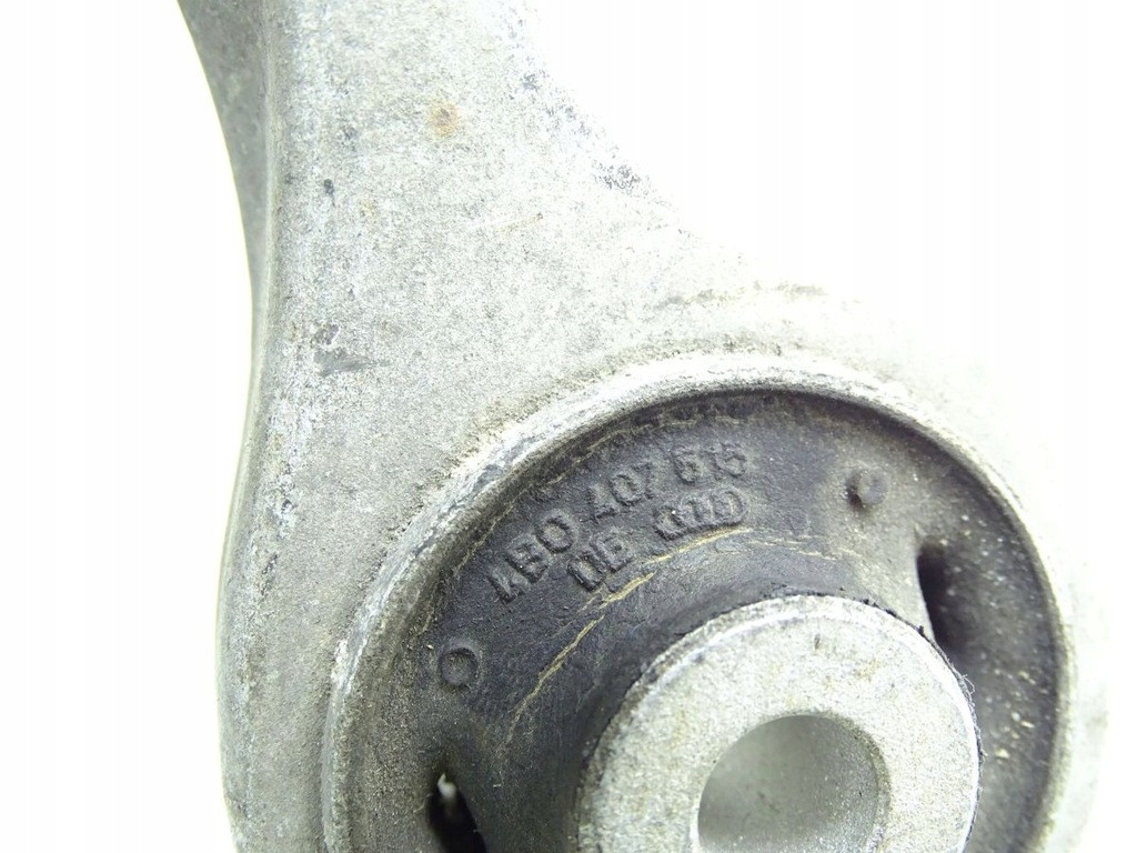 Skoda Superb I 01-08 Walkacz Right Front Mountain Top 022062080012 4B0407515 Product image