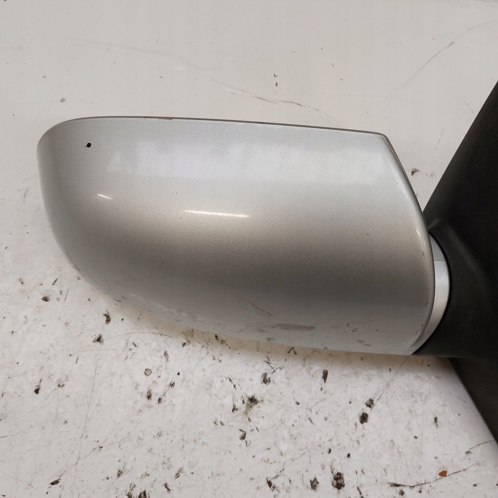HYUNDAI TERRACAN SPIEGEL RECHTS 5PIN Product image