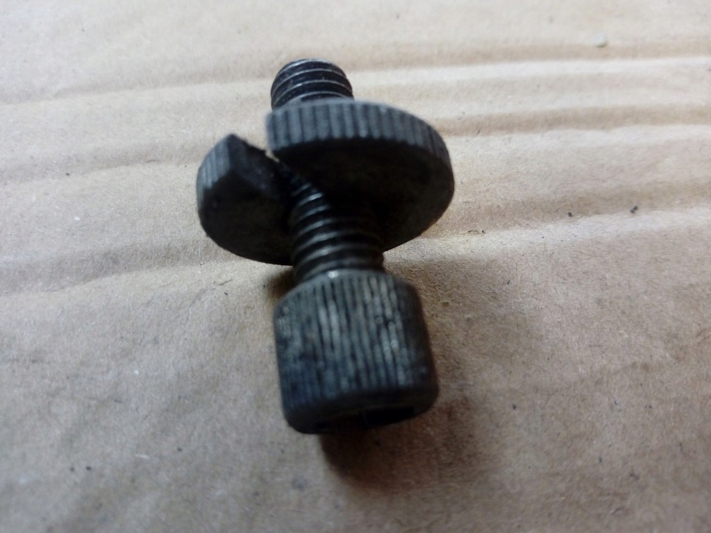 Yamaha Suzuki Schraubengriff Spanner Kabelspannung Product image