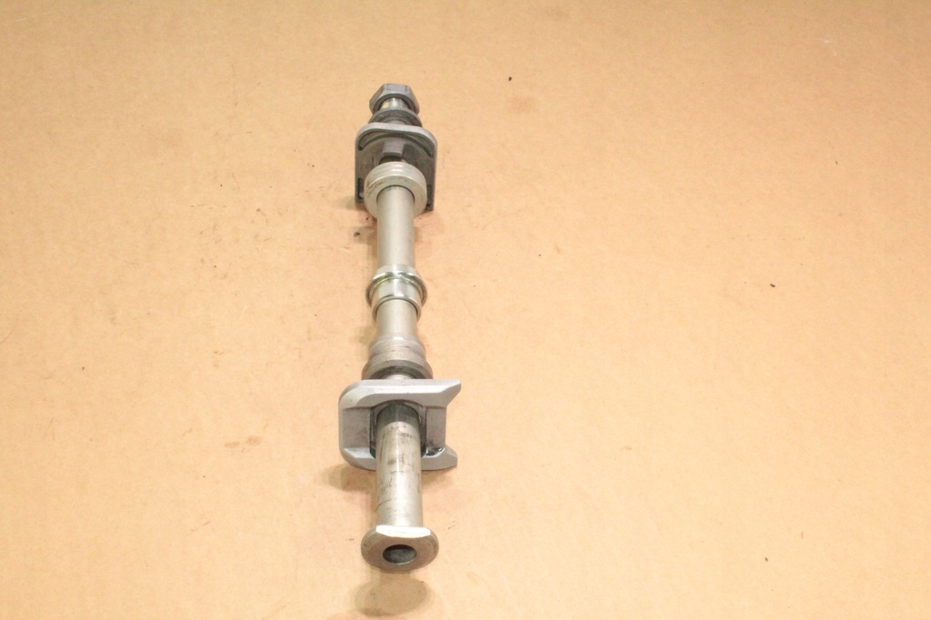 TRIUMPH TRIDENT 660 21- HINTERACHSE Product image