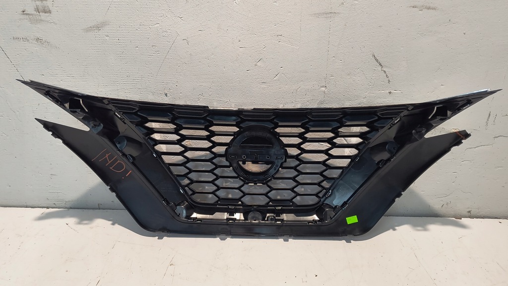 Grill Dummy Chrom Nissan Juke II. Product image