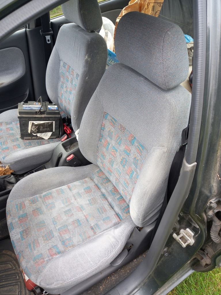 Streifen für rechte Rückleuchte DAEWOO LANOS 96-2000 1.6 Benzin Product image
