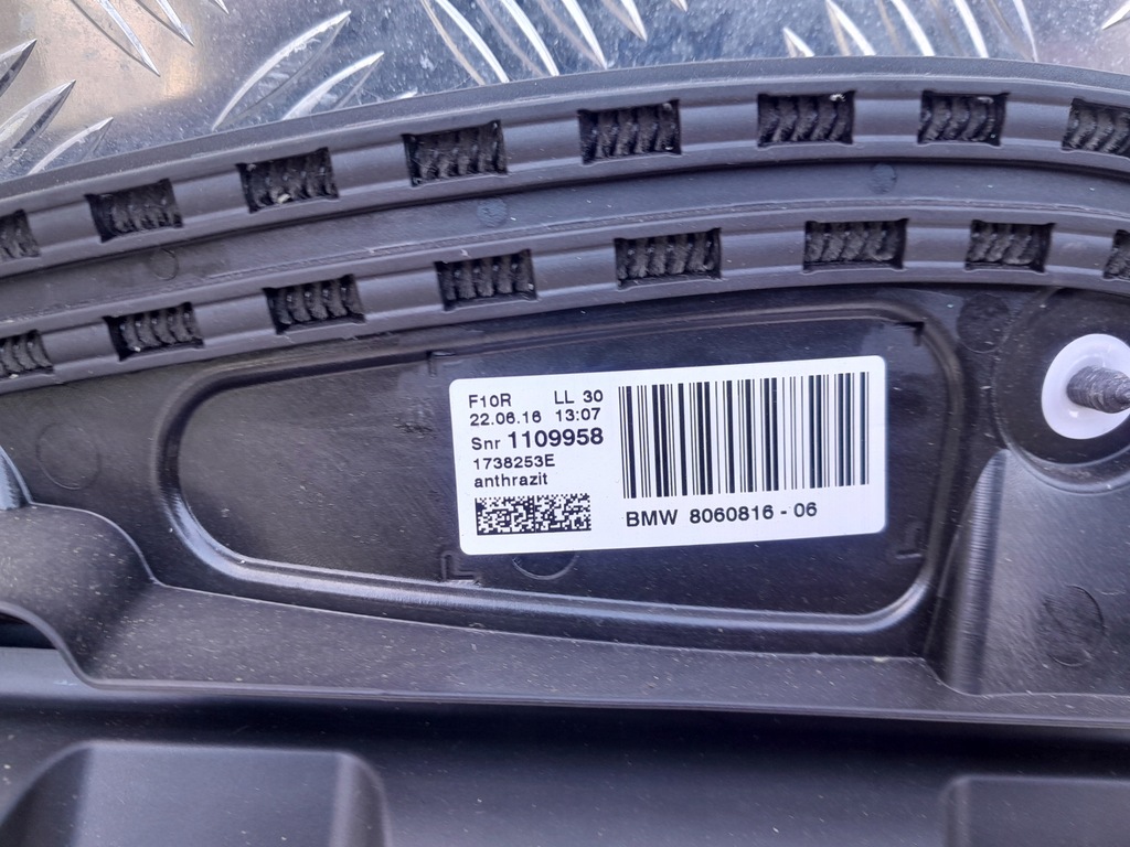 KOMPLETTE SONNENDACH-DACHSCHEIBENFÜHRUNGEN BMW F10 5 11-17 SEDAN 8060816 Product image