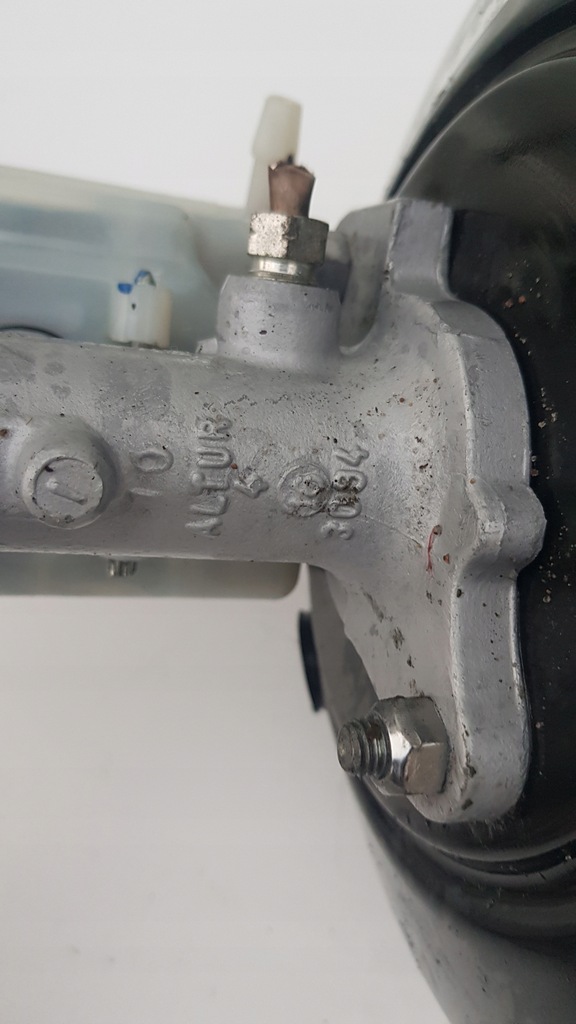 SERVO-BREMSPUMPE MERCEDES W169 A1694300230 Product image