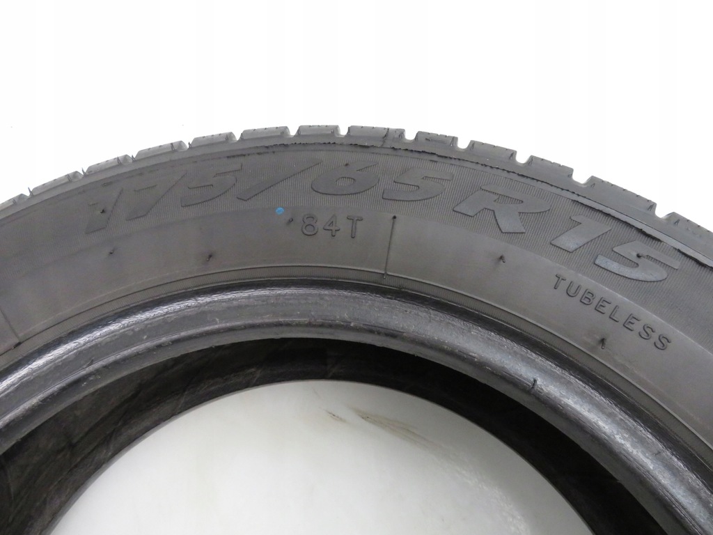 175/65R15 WINTERREIFEN Targum Winter AZ 84T Product image