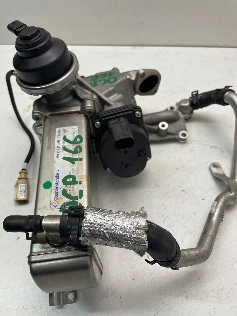 AUDI VW ABGASRÜCKFÜHRVENTIL AGR-KÜHLER 059131511 AR Product image