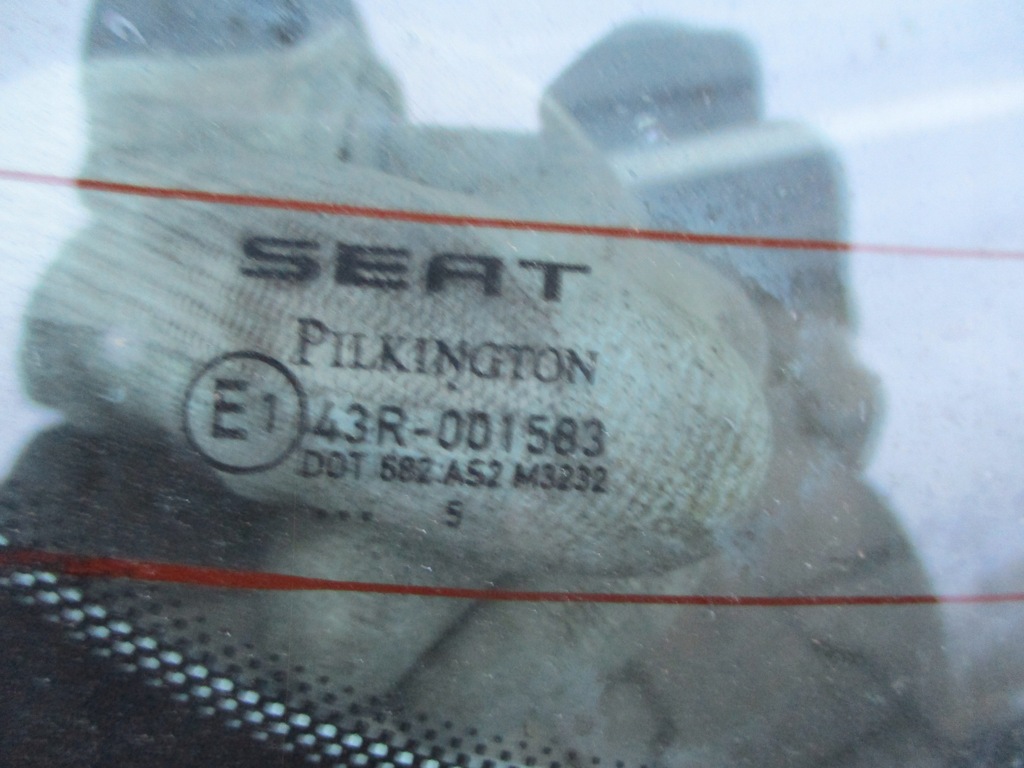 SEAT IBIZA IV 6J HECKFENSTER IN DER HECKHAUBE 15 Product image