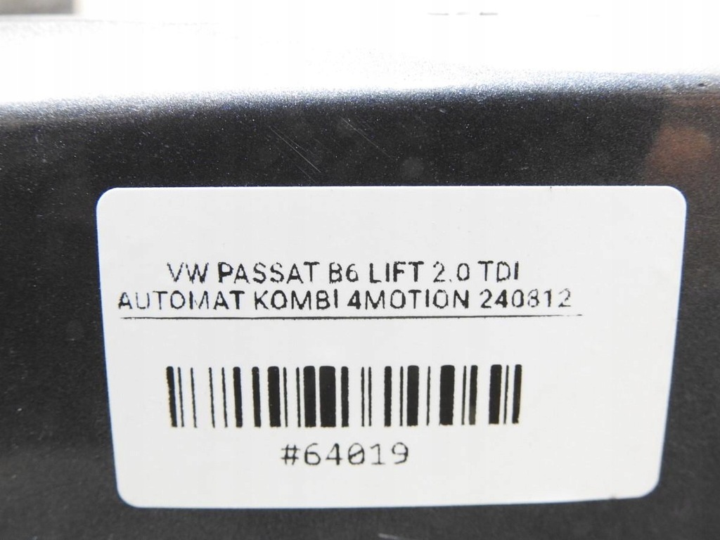 VORDERE STOßSTANGE VORNE LK7X VW PASSAT B6 LIFT R-LINE 3C0805903B Product image