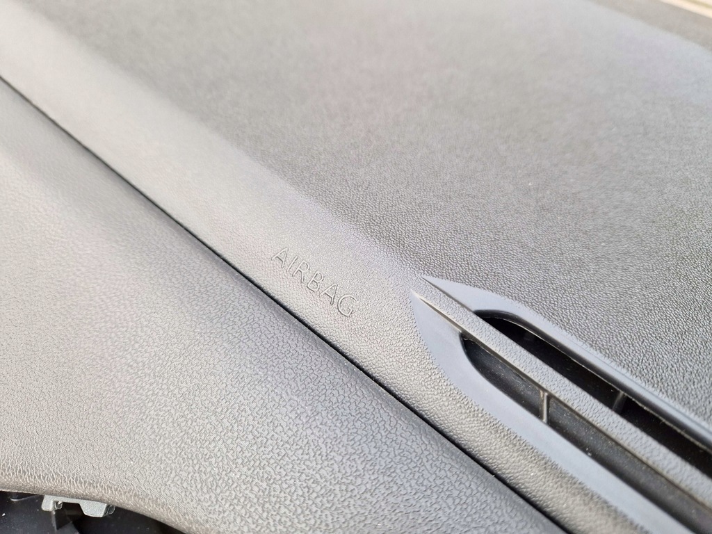 Peugeot 208 und 2008 und Board Console + 2xpoduszka Original 12-2019 Product image