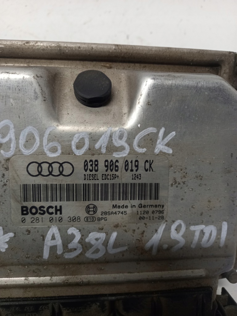 MOTORSTEUERGERÄT AUDI A3 8L 1.9 TDI 038906019CK Product image