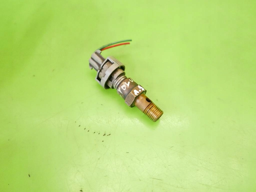 KRAFTSTOFFTEMPERATURSENSOR VOLVO V40 I 1.9 DI 99- Product image