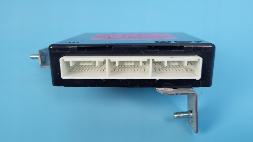 KIA STONIC 17r ASSY-SMART KEY CONTROLLER MODUL 95480-H8050 Product image