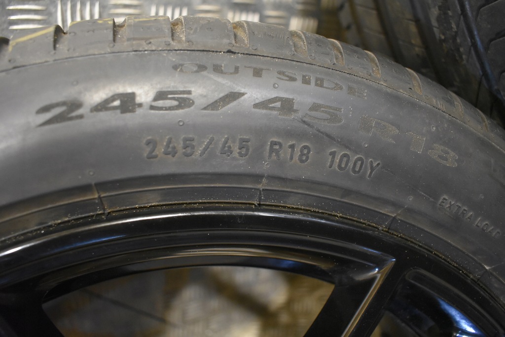 PERFECT WHEELS KPL8" PIRELLI P7 SOMMER BMW G30 G31 G38 M-P 22r 245/45/18 1 Product image