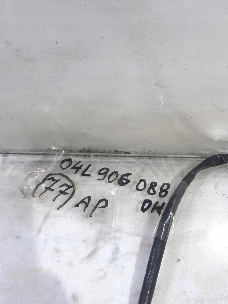 AUSPUFFTEMPERATURSENSOR 04L906088DH VW AUDI SKODA Product image