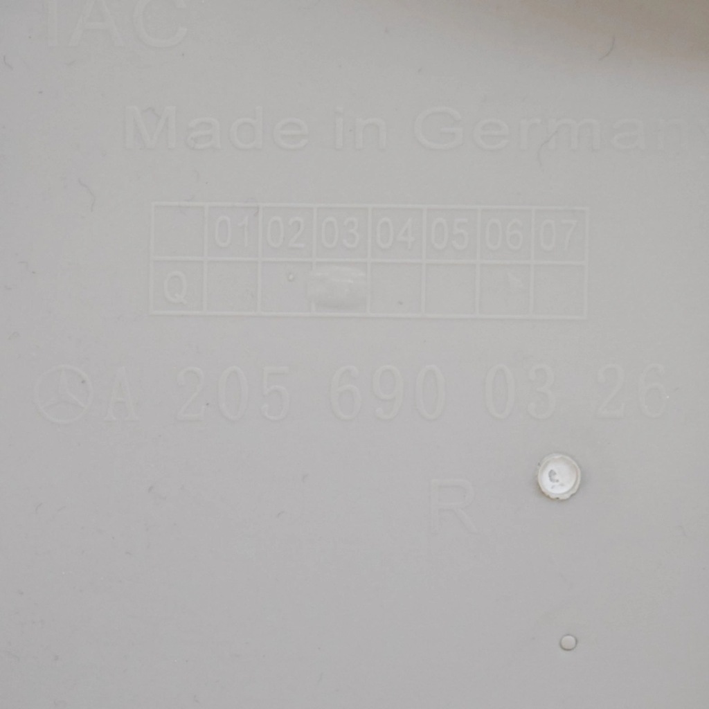 Mercedes-Benz C W205 2014 Rechte Seite Upper Cover / B Product image