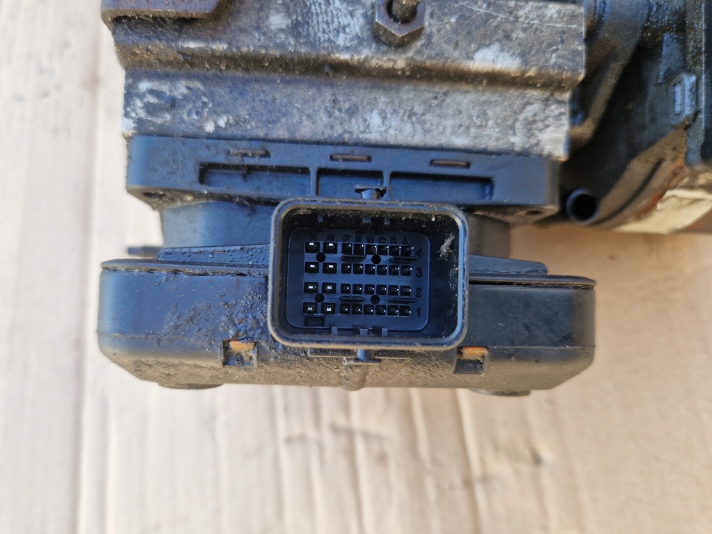 KOMPRESSOR-HYDRO-FEDERUNGSPUMPE CITROEN C5 III X7 2.0 HDI 9654068680 Product image