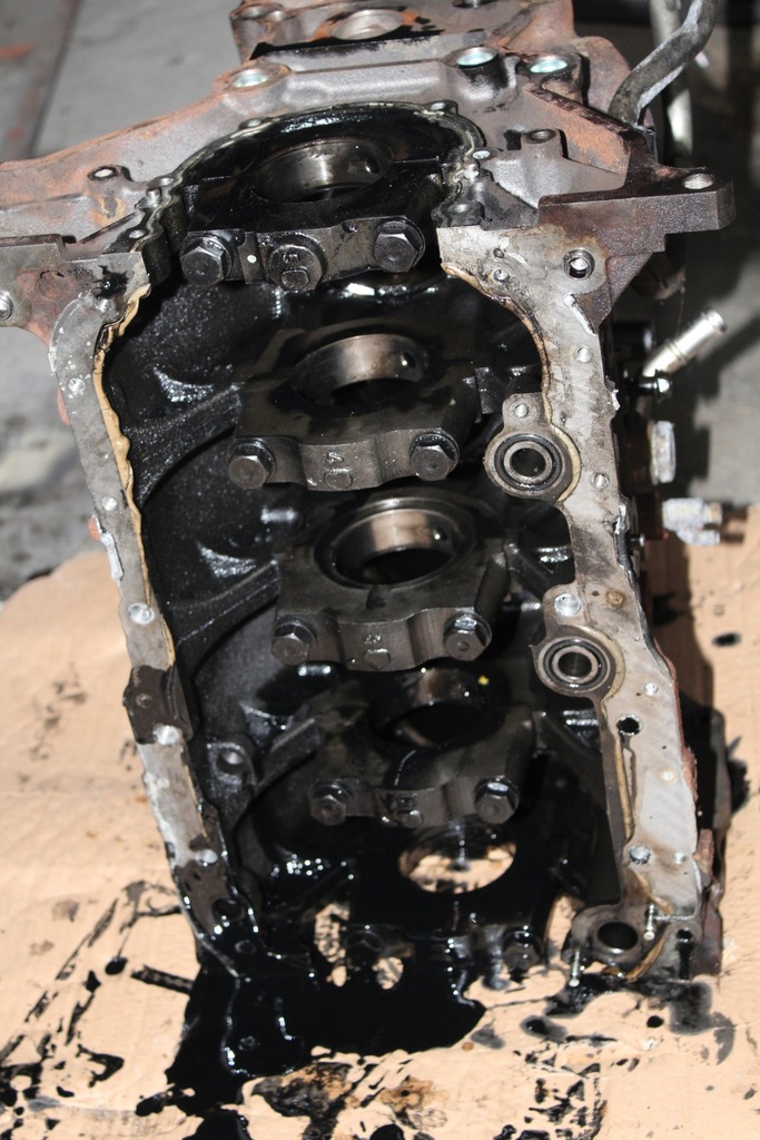 RAV4 II 2.0 D4D MOTORBLOCK Product image