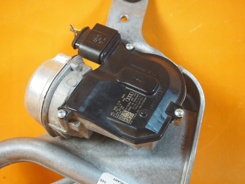 Audi E-Tron Wischermechanismusmotor 4kL955023 Product image