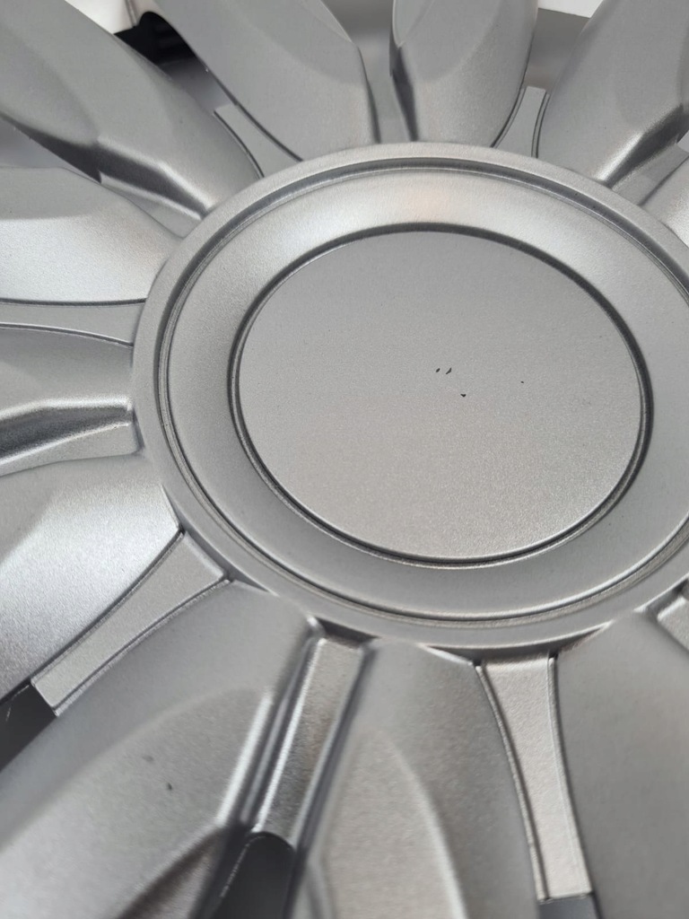 16 -Zoll -Autofahrzeuge in einem inteno -Satz von 4 Teilen Product image