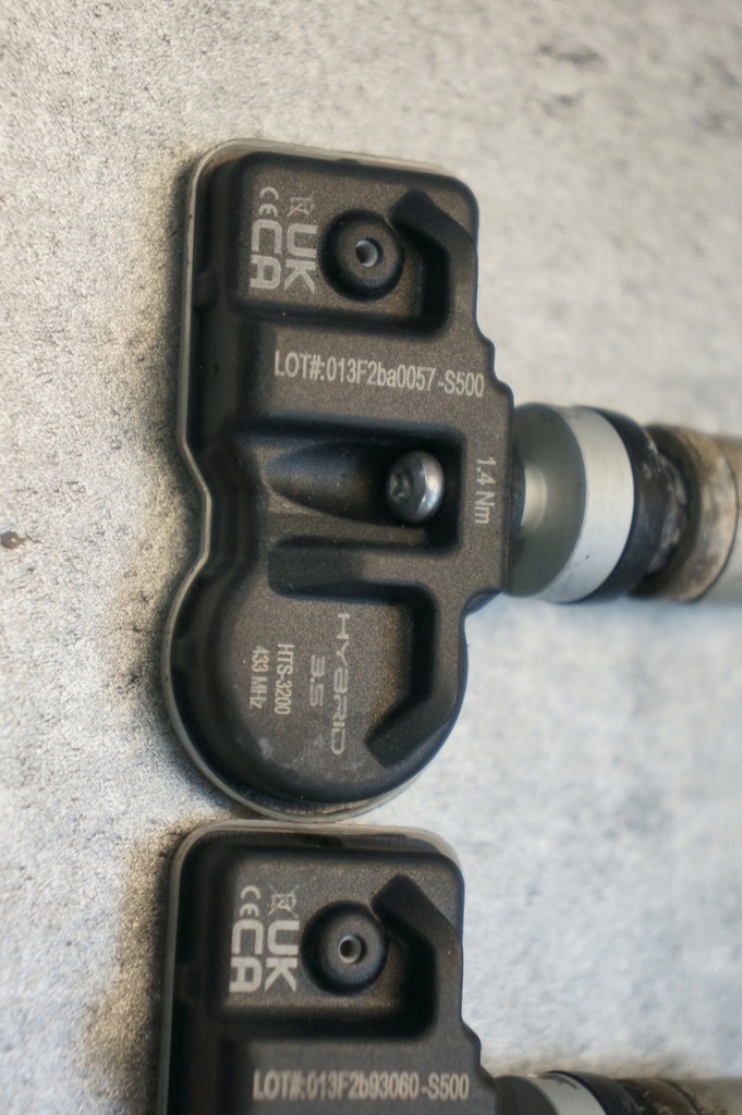 REIFENDRUCKSENSOR HTS-3200 433 MHz HYBRID 3,5 HYUNDAI I40 Product image