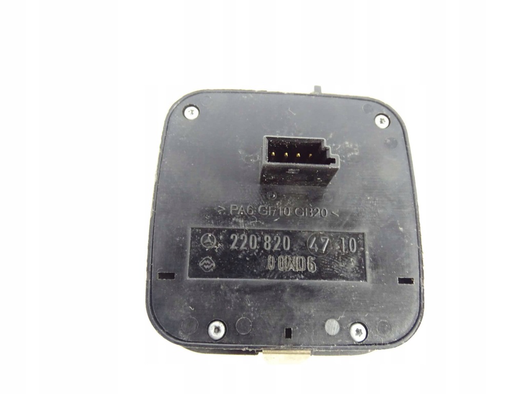 Mercedes S-Klasse W220 SITZMASSAGE-BEDIENFELD A2208204710 Product image