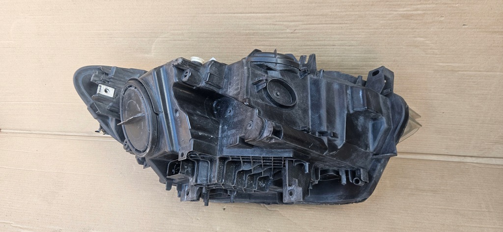 BMW 1 F20 F21 H7 Links Regulär Europa 7229671-08 HELLA Product image