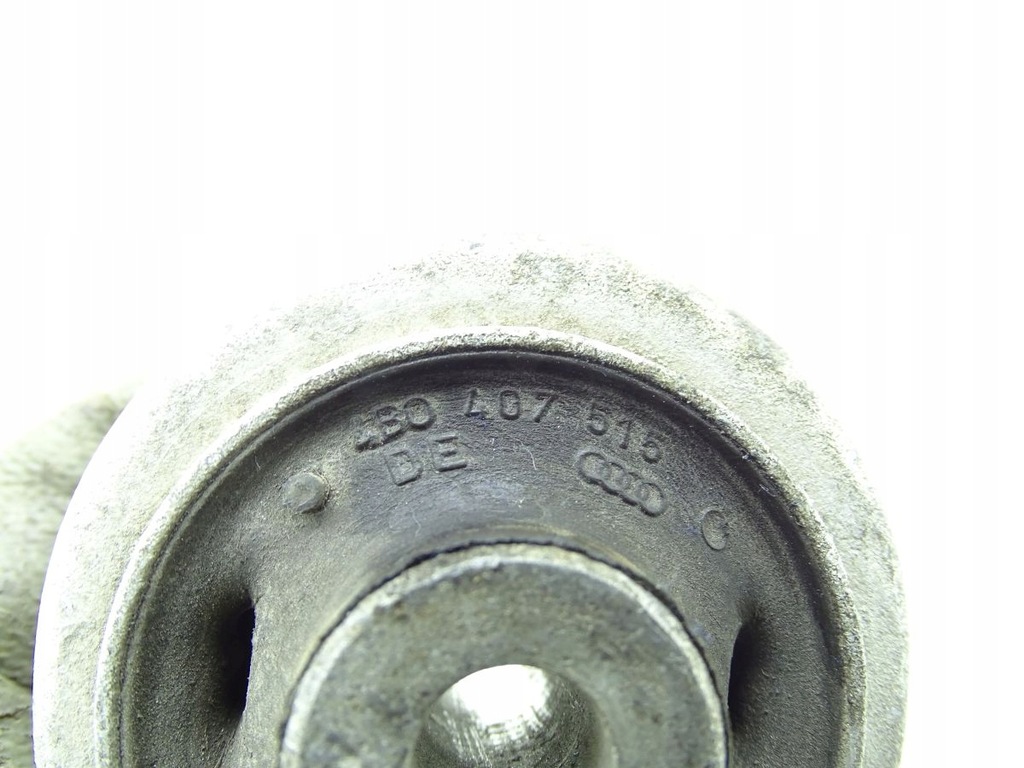 Skoda Superb I 01-08 Links Anwendung Antrag 022062080012 4B0407515 Product image