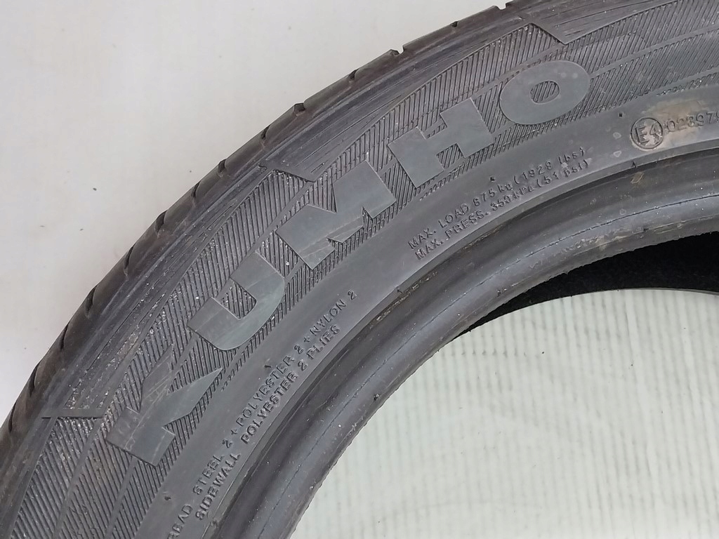 K2033 Kumho Reifen 255/50ZR19 103W Sommer 1 Stk Product image
