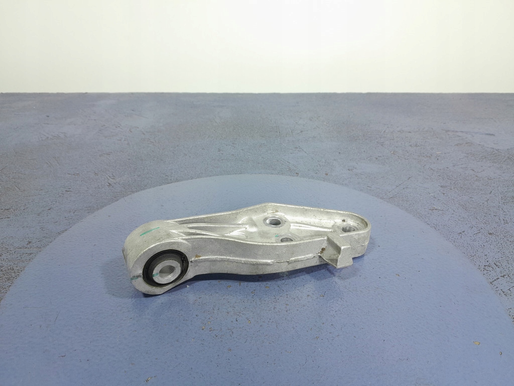 VOLVO XC40 I ​​​​LIFT 2.0 B3 HYB 163 PS GETRIEBEMONTAGE AUT 32138290 Product image