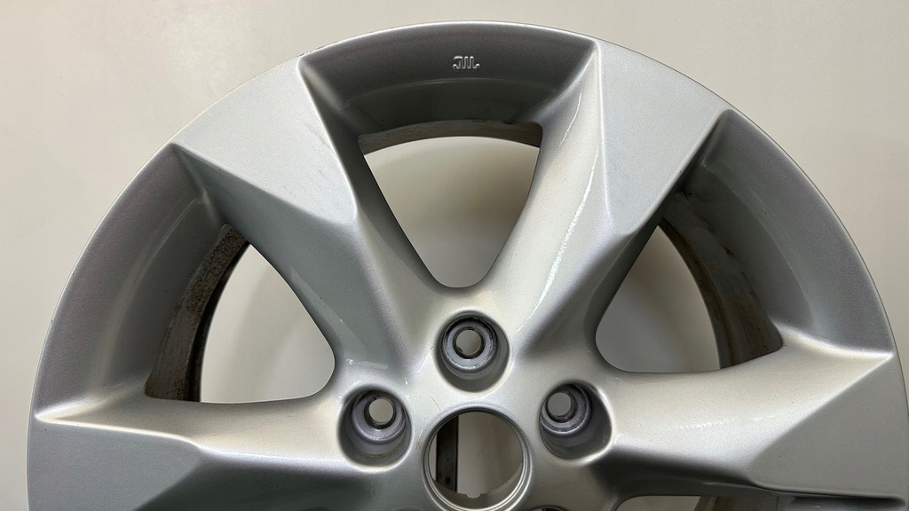 1FA Felge 17 Nissan 5x114,3 7J ET47 ø66,1 D0300-BA61A Product image