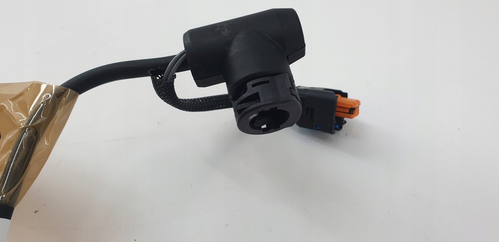 SCHLAUCHKABEL ADBLUE HEIZUNG RENAULT MASTER OPEL MOVANO NV400 204204518R Product image