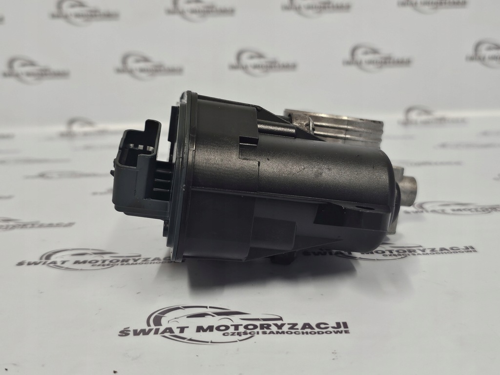 Peugeot 208 2008 C3 1.2 VTI HM01 13R Trail 967362380 Product image