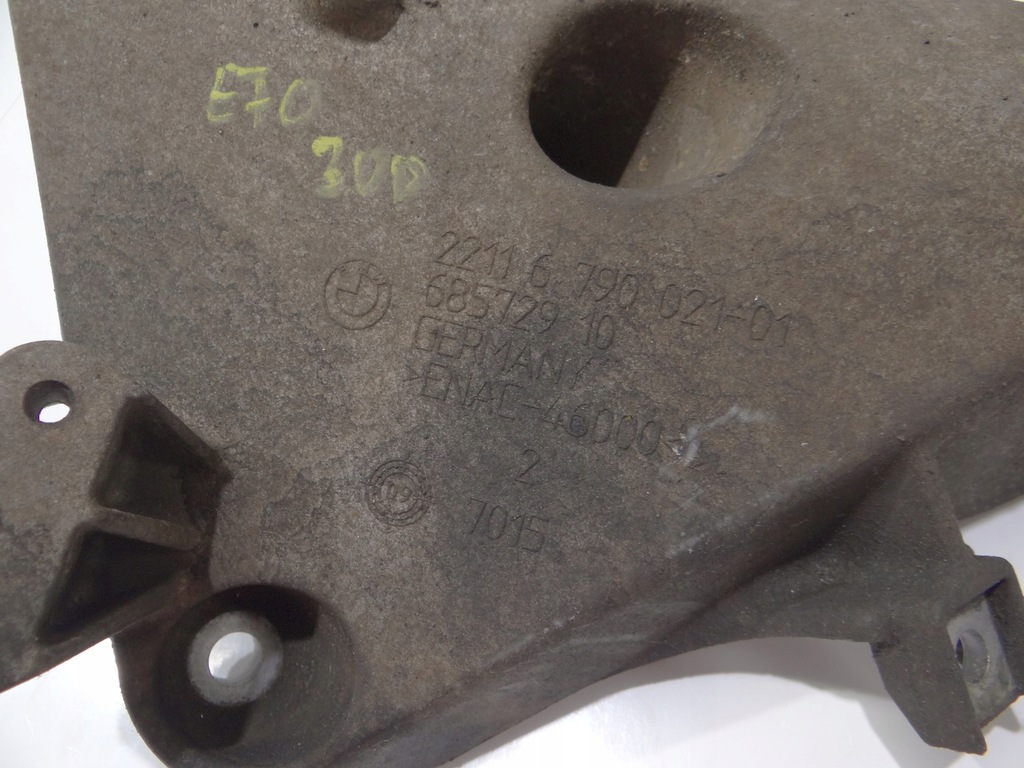 PFOTENHALTERUNG MOTORHALTERUNG LINKS BMW X5 E70 X6 E71 3.0D 6790021 Product image