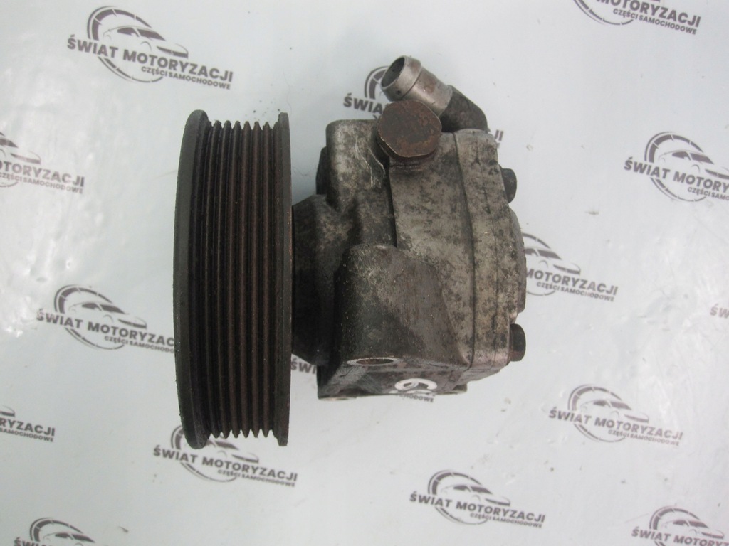 Ford Transit MK8 2.2 TDCI EURO CYR5 115 PS Lieferpumpe CC11-3A696-BC Product image