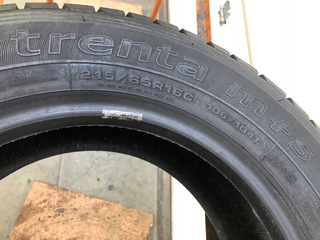 Sava Trenta Winter 1x 215/65R16C Product image